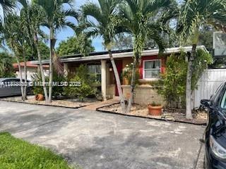Foto principal - 6329 Fletcher St