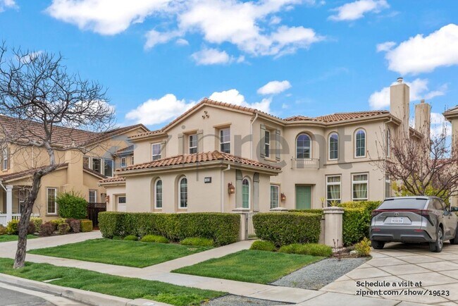 Foto del edificio - 1265 Royal Creek Ct