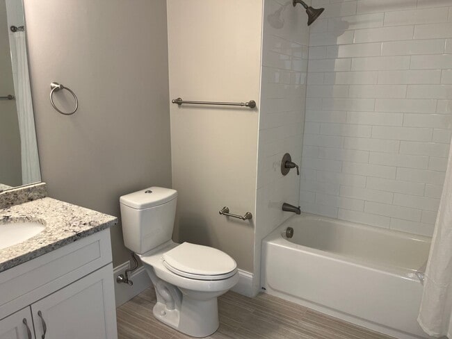 Foto del edificio - Water Pointe