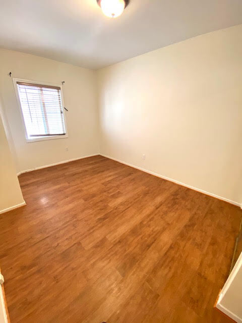 Foto del edificio - 1255 N Flores St