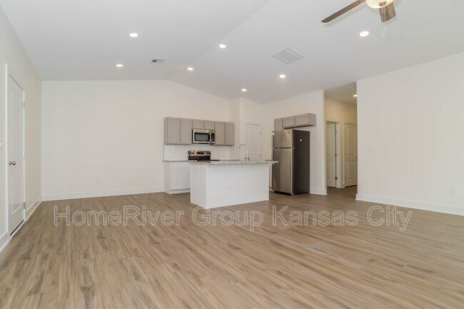 Foto del edificio - 5808 E Bristol St