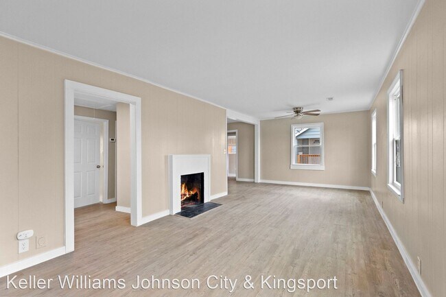 Foto del edificio - 3 br, 1.5 bath House - 1669 East Sevier Ave