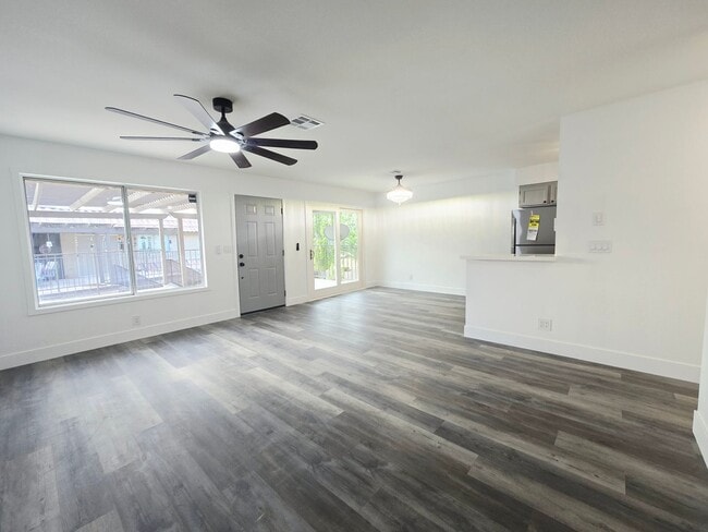 Building Photo - Stylish Green Valley Townhome – Upgraded 2 Bed 2 Bath with Private Garage & Covered Deck