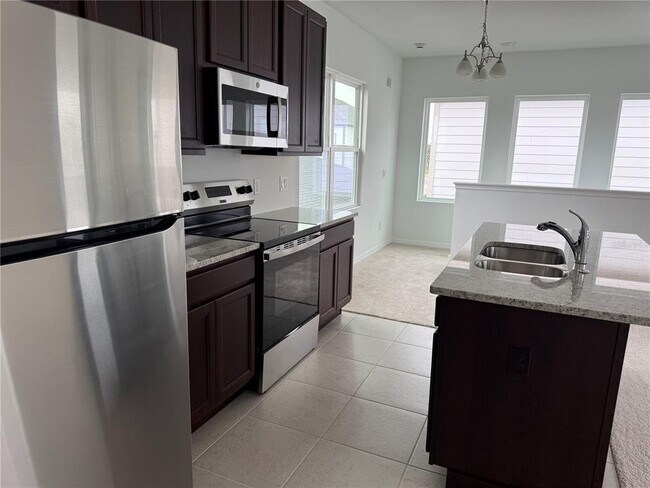 Building Photo - 2951 Sailhouse Dr