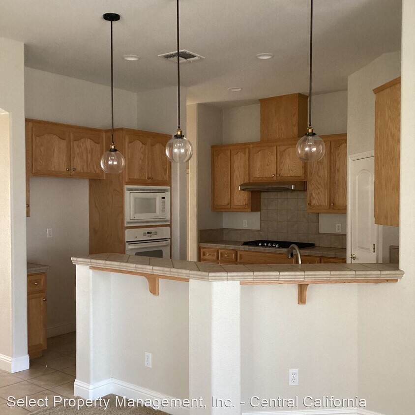 3 br, 2 bath House 1484 Haven St House Rental in Oakdale, CA