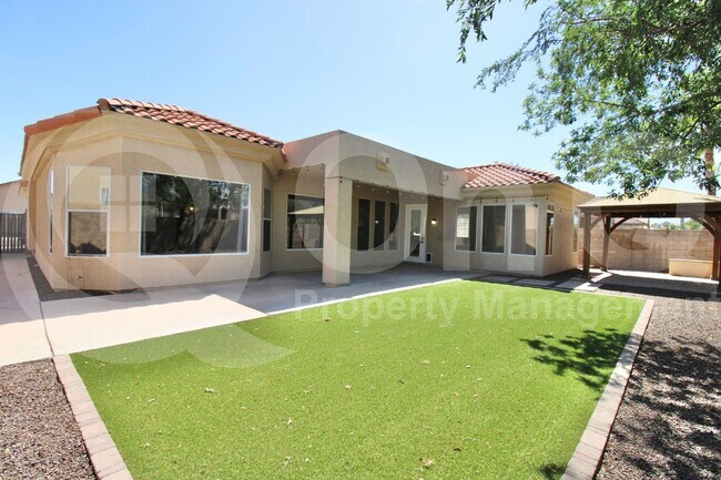 Foto del edificio - 770 W Cherrywood Dr