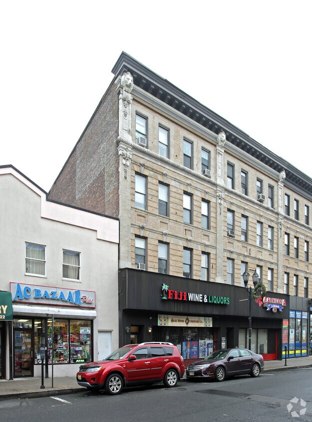 Primary Photo - 2909 Bergenline Ave