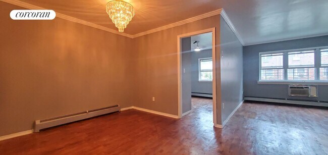 Foto del edificio - 3633 Olinville Ave