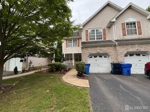 Building Photo - 162 Briarwood Dr