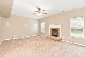 Building Photo - 3007 Fallondale Rd