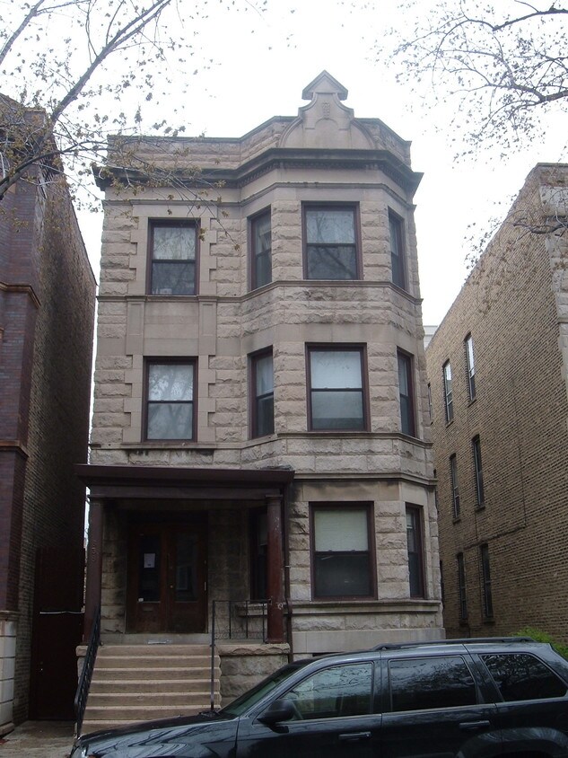 Primary Photo - 838 W Bradley Pl