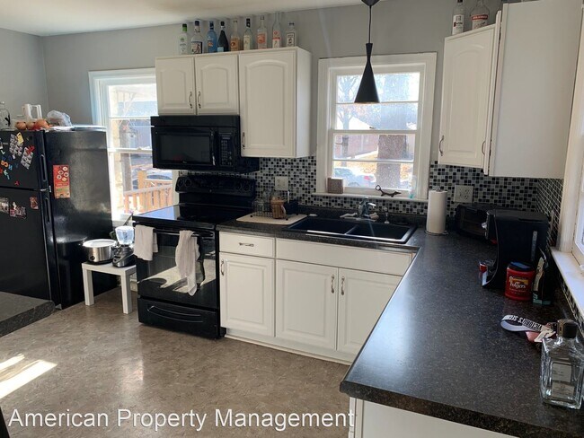 Foto del edificio - 5 br, 2 bath House - 726 Thurston