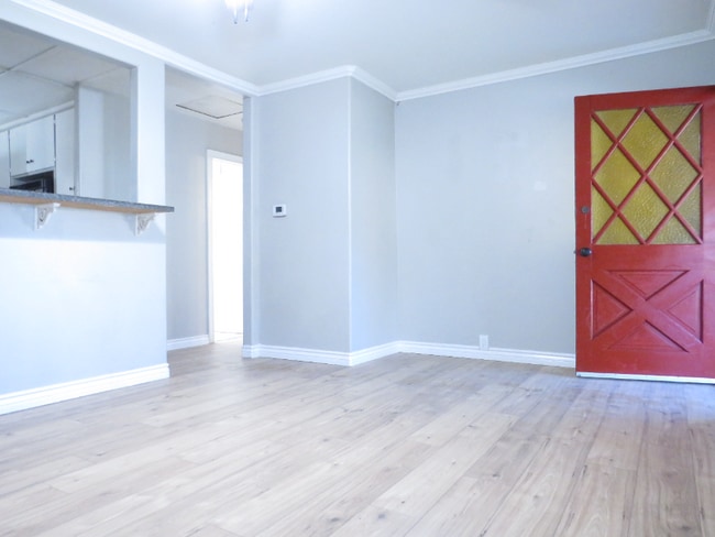 Foto del edificio - 934 Plaza Serena