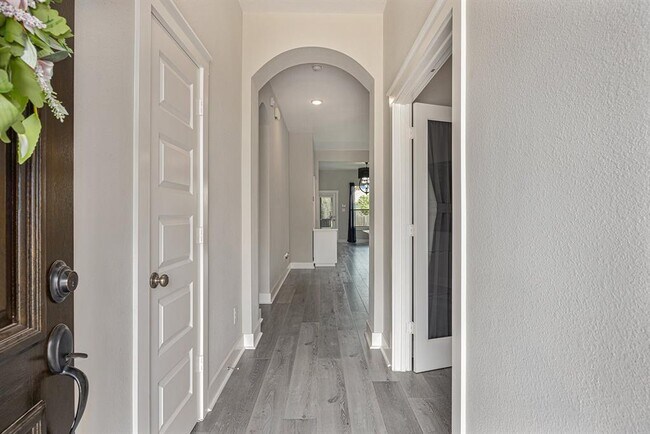 Foto del edificio - 18410 Central Creek Dr