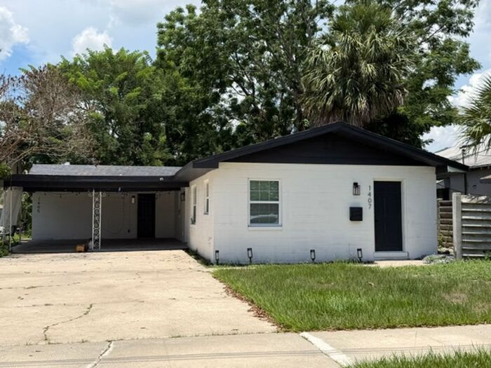 Colonial Town 2 bedroom Duplex - Colonial Town 2 bedroom Duplex