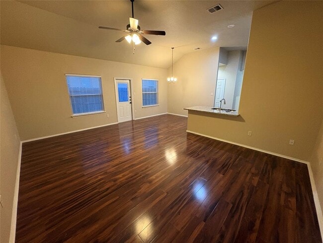 Foto del edificio - 436 Jack Rabbit Ln