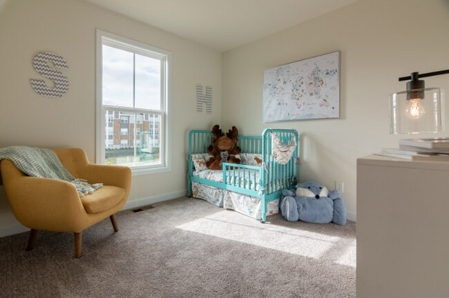 Foto del edificio - 1071 Balsam Ln