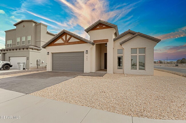 Foto del edificio - 962 Keenland Ave