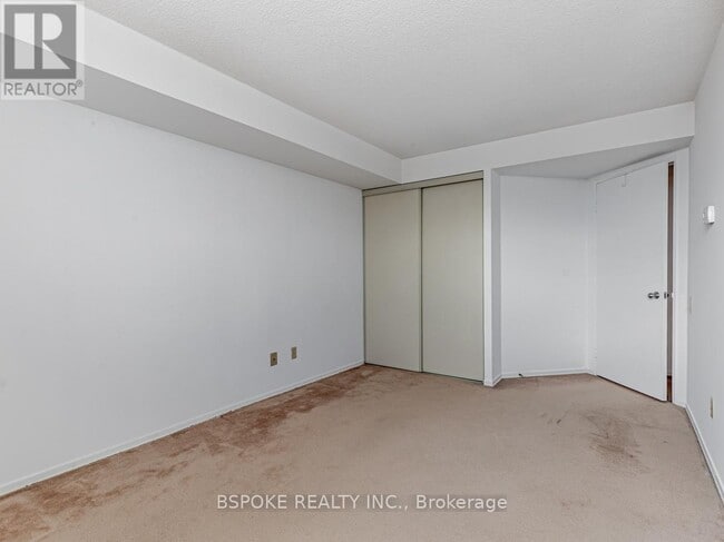 Building Photo - 2466-2466 Eglinton Ave E