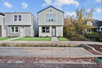 Building Photo - 2834 Crater Ln