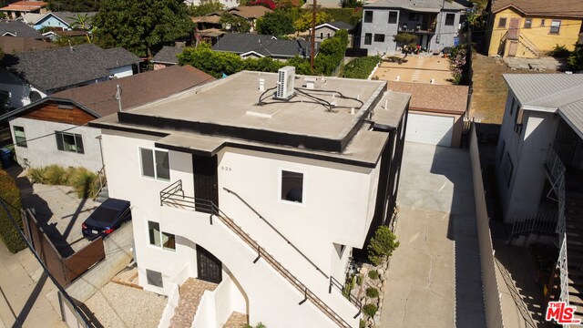 Foto del edificio - 628 Silver Lake Blvd