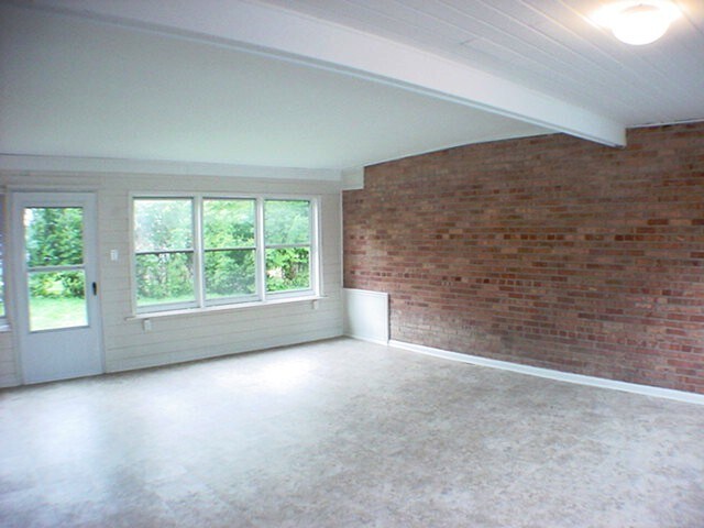 Foto principal - 76 Pleasant Hill Blvd