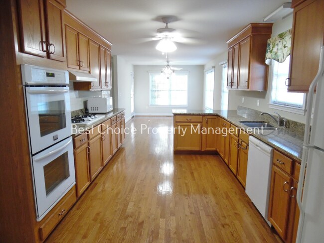 Foto del edificio - 2 Autumn Creek Way