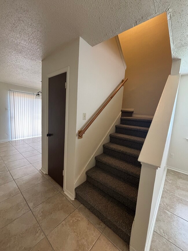 Building Photo - 4104 Lac Bienville Dr