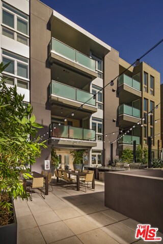 Foto del edificio - 177 N Hudson Ave