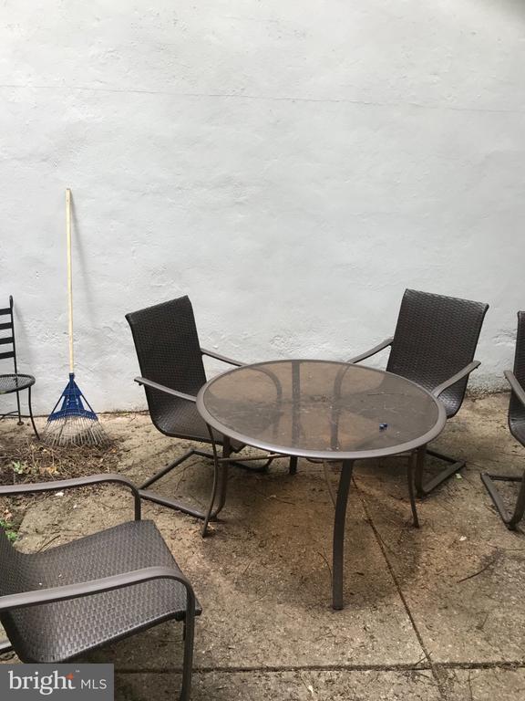 Foto del edificio - 2404 Aspen St