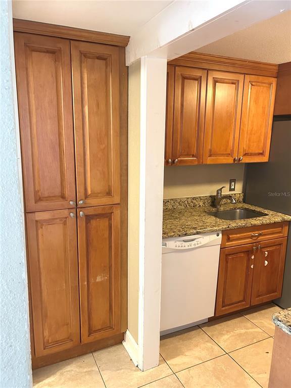 Foto del edificio - 8170 27th Ave N