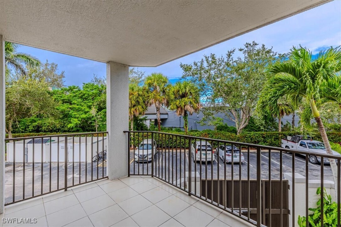 Foto principal - 1100 Pine Ridge Rd