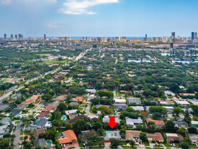 Foto del edificio - 20041 Highland Lakes Blvd