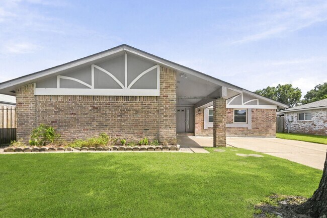 Foto del edificio - 830 Seacliff Dr