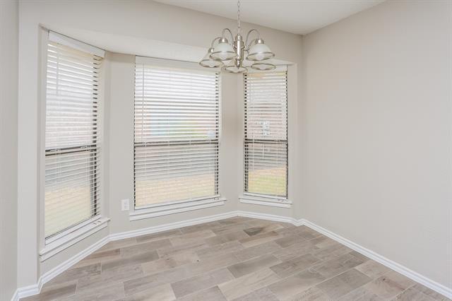 Foto del edificio - 3652 Village Green Dr