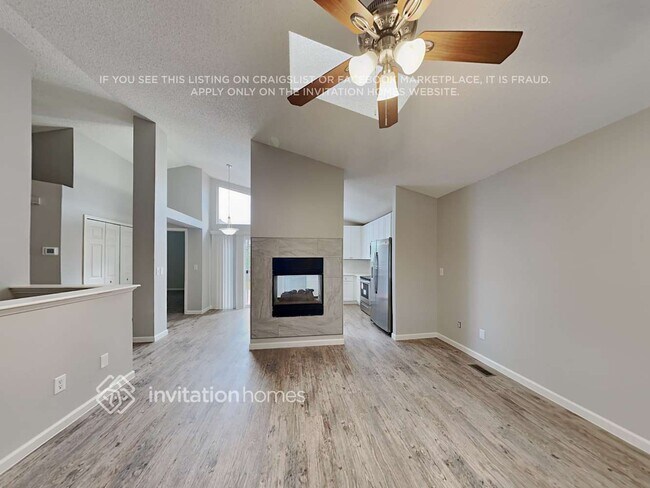 Building Photo - 6142 Oakwood Blvd