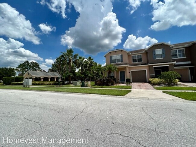Foto del edificio - 5 br, 3.5 bath House - 16404 Cedar Crest D...