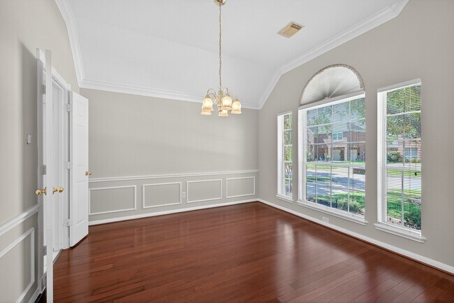 Foto del edificio - 3918 Abbeywood Dr