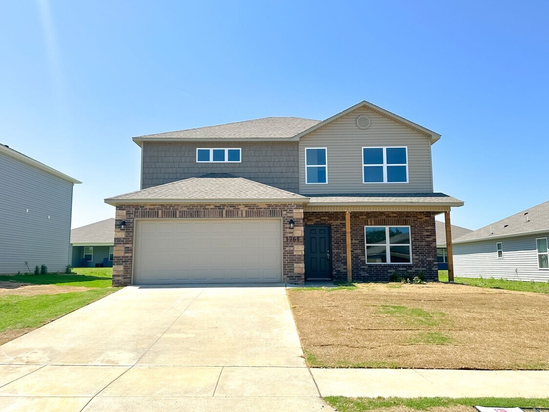 Brand New 4bd/2.5ba in Centerton! 100 Gif... House Rental in
