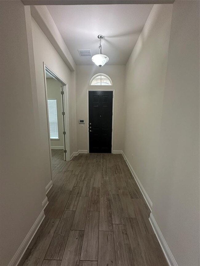 Building Photo - 12616 Cardinal Flower Dr