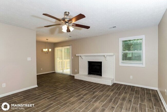 Building Photo - 9073 Woodgreen Way