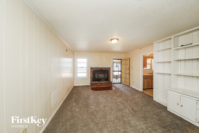 Building Photo - 1374 Greenland Rd