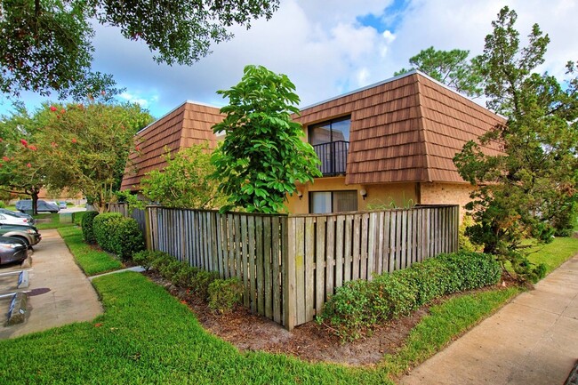 Foto del edificio - Middlebrook Pines Townhome