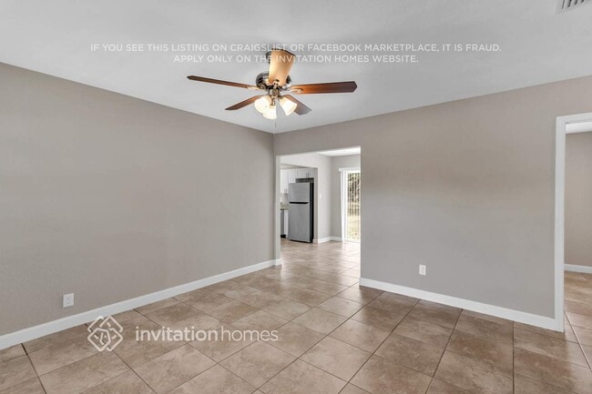 Building Photo - 6815 N 48th St