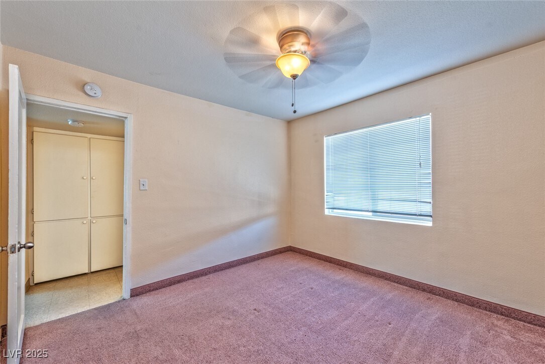 Foto principal - 216 N 10th St