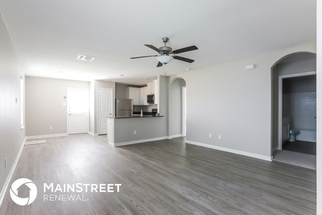 Building Photo - 25221 Dickens Dr