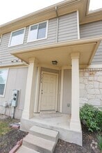 Building Photo - 721 Jane Austen Trail
