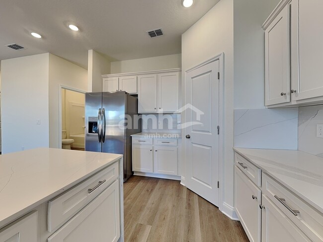 Foto del edificio - 16356 Willo Pines Ln