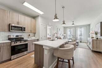 Building Photo - The Hendry