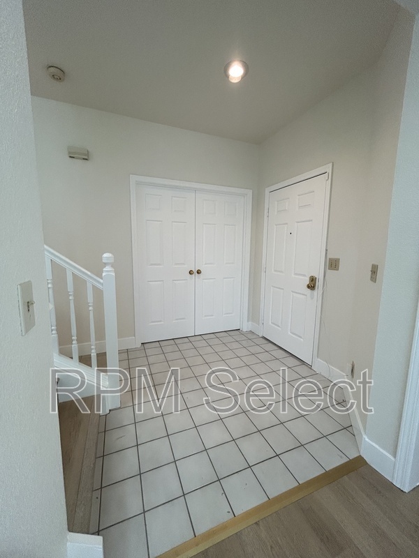 Foto del edificio - 941 McCoy Creek Cir